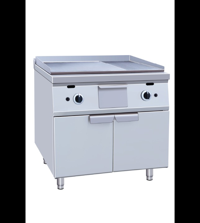 Gas Fry Top Half Plain Half Ribbed With Four Burner Prima Plus 900